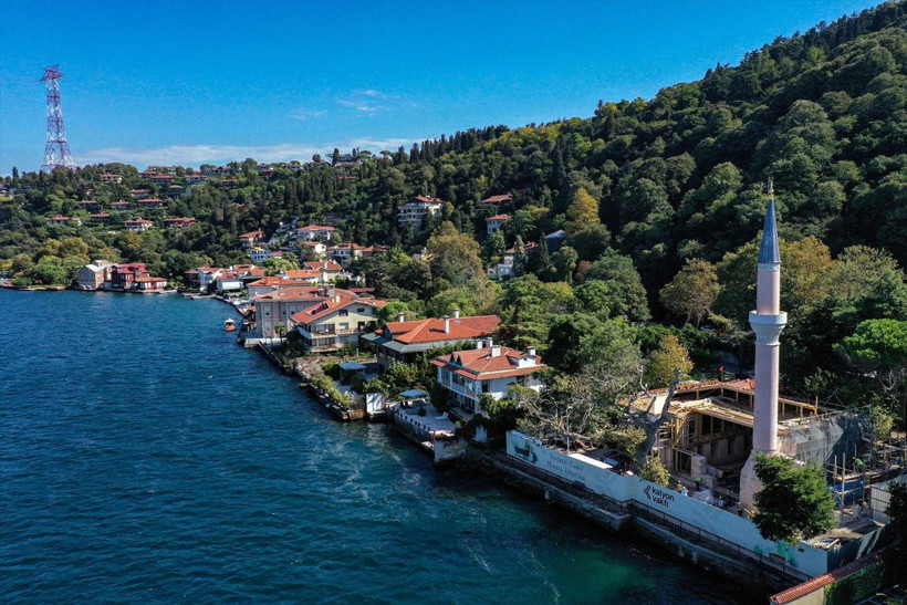 Boğaz'ın incisiydi 2 yıl önce yanan 357 yıllık caminin restorasyonunda çimentonun altından çıktı - Resim: 2