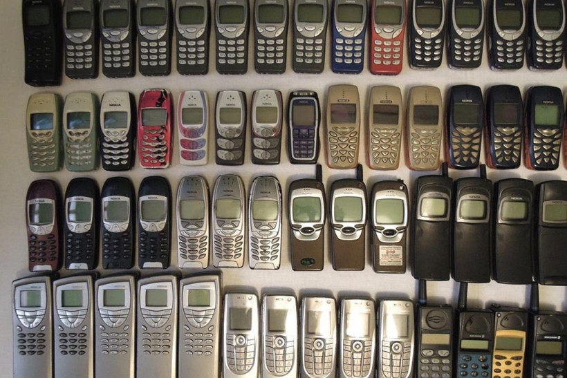 Elinizde eski telefon varsa zengin oldunuz! Araba fiyatına satabilirsiniz - Resim: 1