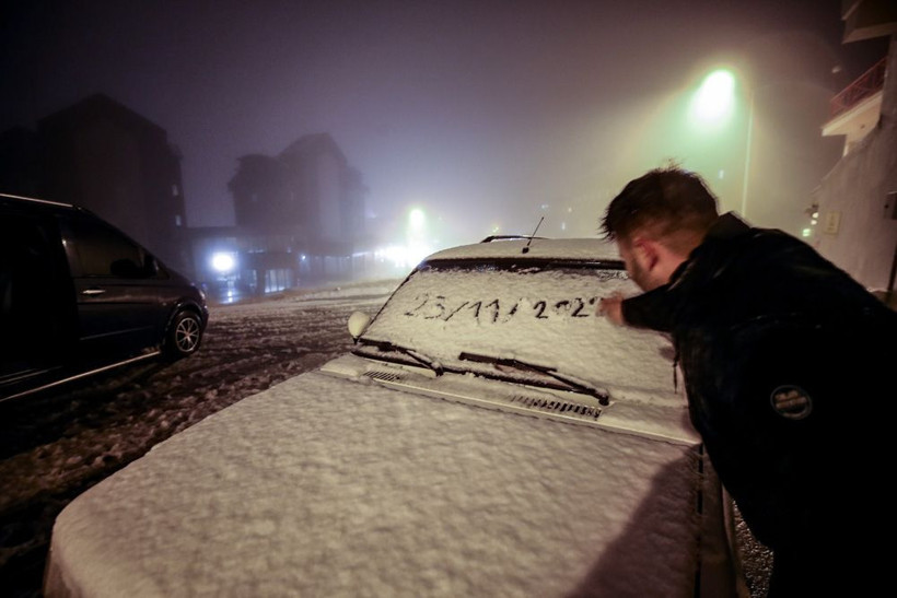 Meteoroloji uyarmıştı beklenen kar başladı! Duyan oraya koştu - Resim: 3
