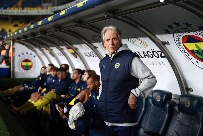 İngiliz devi Attila Szalai'yi istiyor! Fenerbahçe'ye sürpriz takas teklifi - Resim: 4