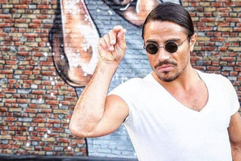 Dünya Kupası finalinde yaptıkları çok konuşuldu! Nusret'i şoke eden karar girişi yasaklandı - Resim: 1