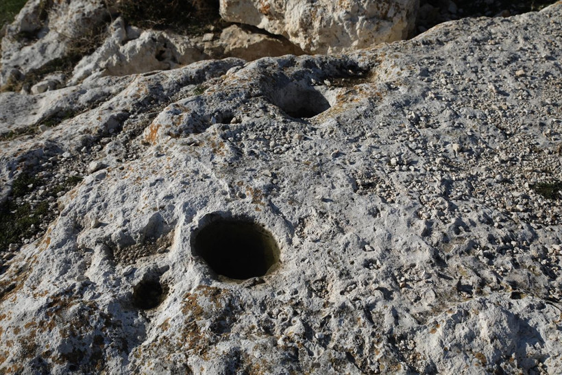 Van Gölü'nde sular çekilince ortaya çıktı arkeologlar şaşkın - Resim: 2