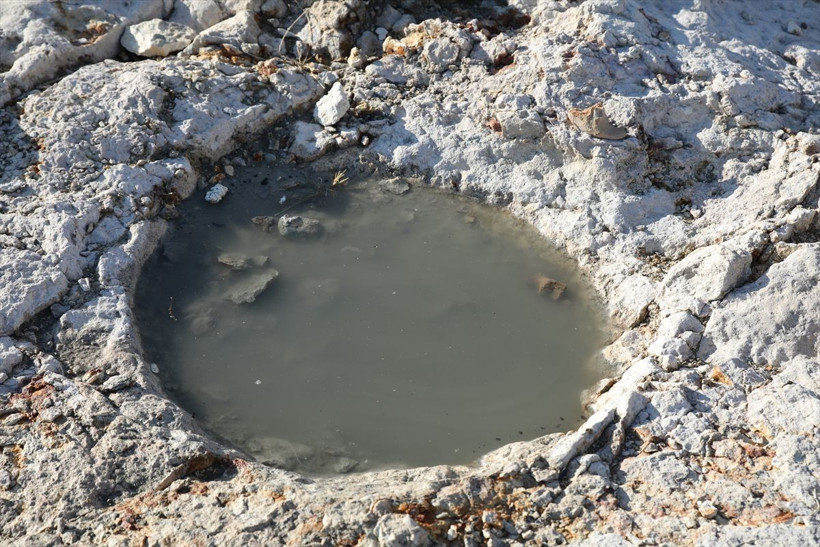 Van Gölü'nde sular çekilince ortaya çıktı arkeologlar şaşkın - Resim: 3