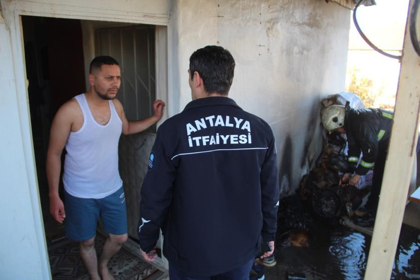 Uyuyakalan adama itfaiye sürprizi: Balkonda görünce neye uğradığını şaşırdı! - Resim: 3