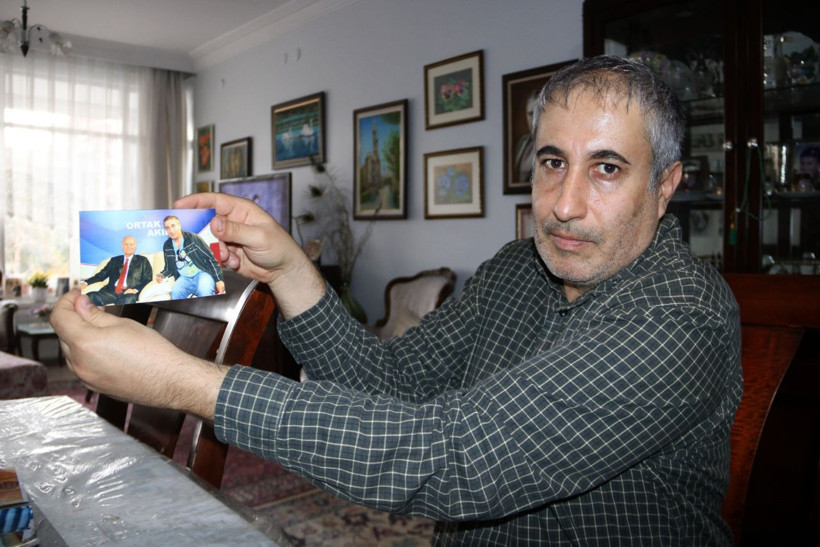 5 bin 70 ünlüyle fotoğraf çektirdi Sivas'ta görenler şaşırdı: Rasim Öztekin ve Beyazıt Öztürk'e bakın... - Resim: 1