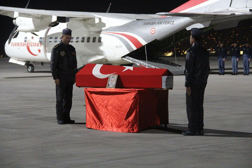 Deprem bölgesine gönüllü giden Albay Oğuzhan Adalıoğlu şehit oldu! Emekliliğini dondurup... - Resim: 3