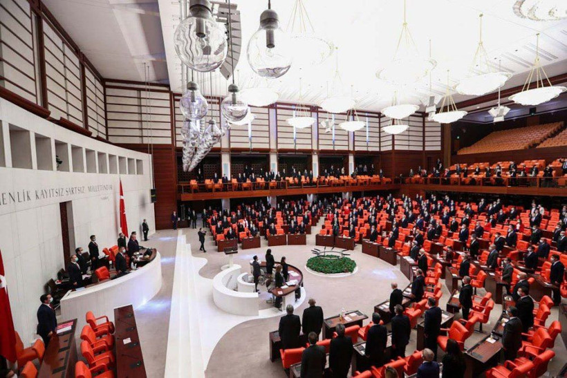 150 milletvekili EYT'den emekli oldu! Aylık 52 bin TL emekli vekil maaşı alacaklar... - Resim: 3