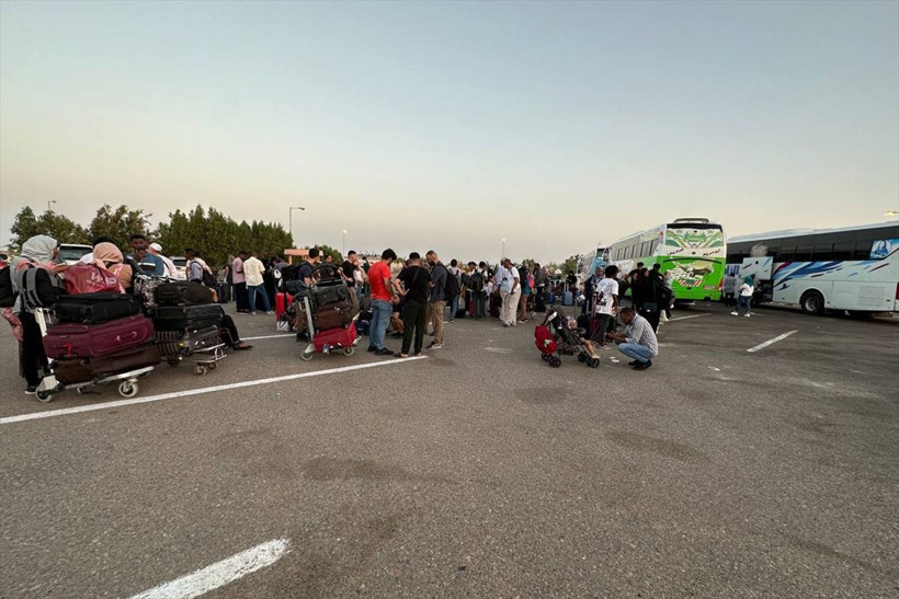 Sudan'daki çatışmalar nedeniyle 132 kişi daha Türkiye'ye getirildi - Resim: 4