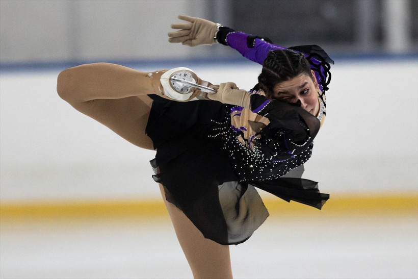 Artistik Buz Pateni 19 Mayıs Atatürk'ü Anma Gençlik ve Spor Bayramı Kupası - Resim: 3