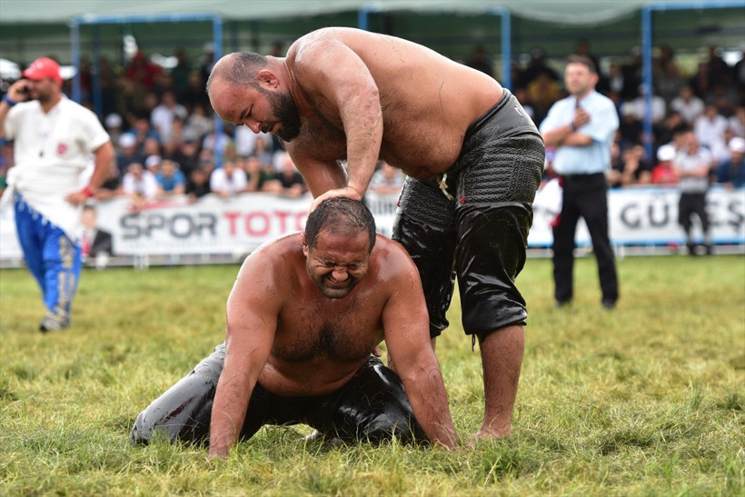 CW Enerji Türkiye Yağlı Güreş Ligi'nde çeyrek final heyecanı - Resim: 4