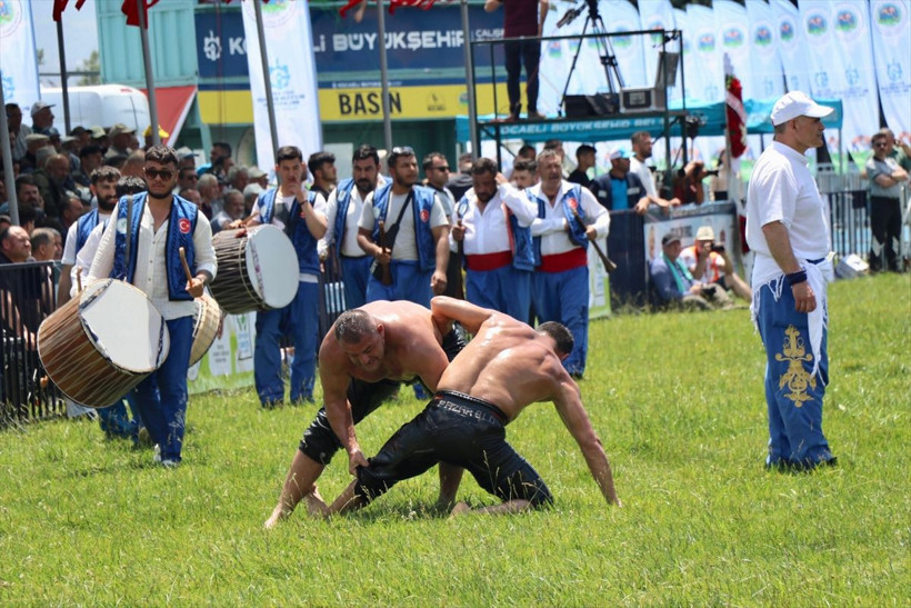 15. Sekapark Altın Kemer Yağlı Güreşleri başladı - Resim: 3