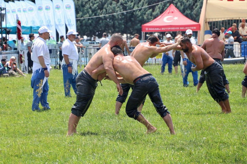 15. Sekapark Altın Kemer Yağlı Güreşleri başladı - Resim: 4