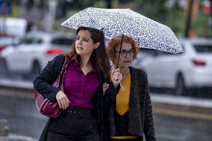 Son yağışlar! 13 şehirde alarm verildi yaz sıcakları ise kapıda! Meteoroloji profesörü Orhan Şen tarihi açıkladı - Resim: 1