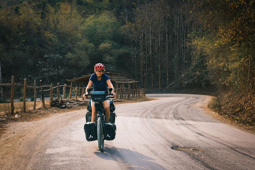 Bisikletle dünya turu! 12 bin kilometre pedal çevirip 12 ülke gezdiler! - Resim: 2