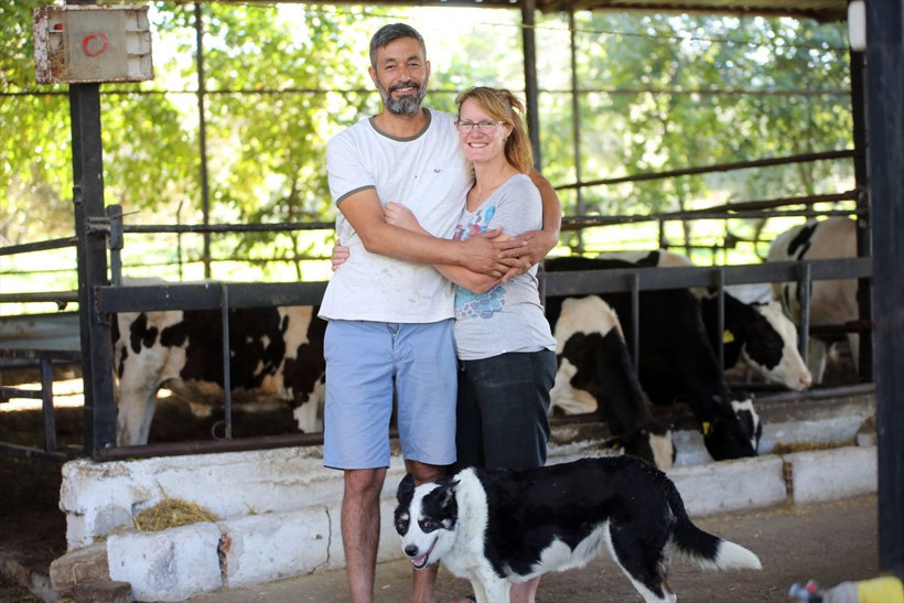 Bu da İngiliz gelin! İngiltere'de yöneticiydi aşkı için Türkiye'de hayvancılık yapıyor - Resim: 3