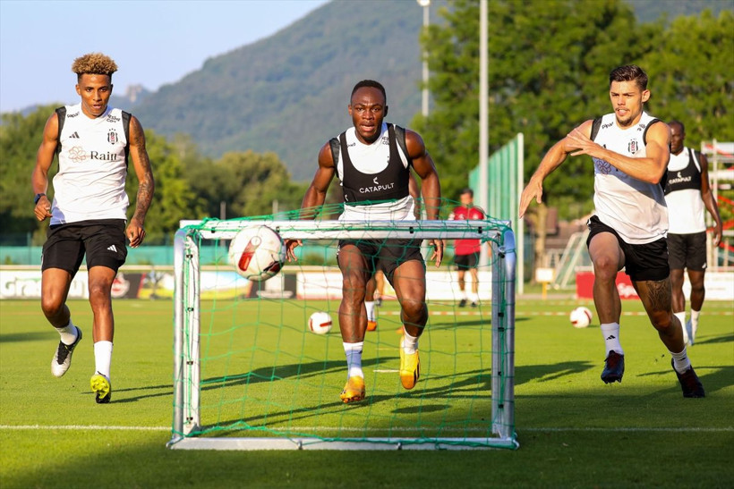 Şenol Güneş'ten flaş transfer açıklaması! Yıldız isme şok sözler: "Ben haber vereceğim diyor, geldiği zaman da..." - Resim: 4