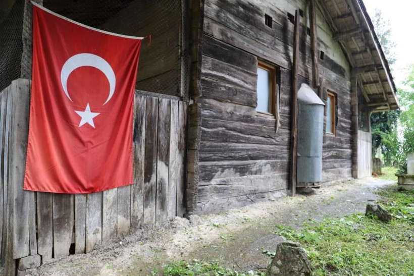 Mezarlık içinde unutulan tarih, koruma altına alınacağı günü bekliyor - Resim: 4