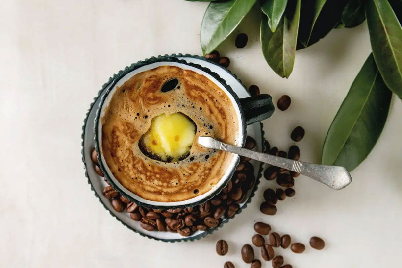 Canan Karatay önerdiğinde dalga geçilmişti! Tereyağlı kahve lüks mekanlarda 300 TL’ye satılıyor! Faydaları neler? - Resim: 2