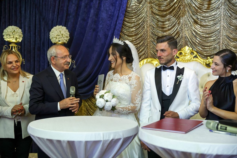 CHP lideri Kemal Kılıçdaroğlu nikah şahidi oldu - Resim: 2