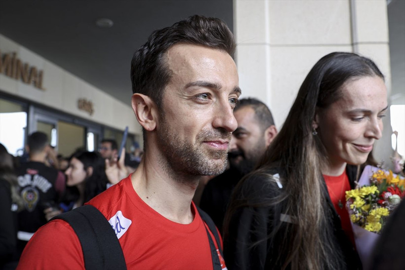 Avrupa Şampiyonu A Milli Kadın Voleybol Takımı yurda döndü - Resim: 3