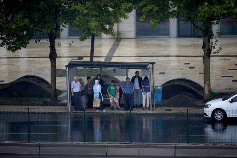 Sarı ve turuncu kodlu uyarı: 68 şehirde sağanak bekleniyor! Meteoroloji son listeyi paylaştı: İstanbul, Ankara, İzmir... - Resim: 3
