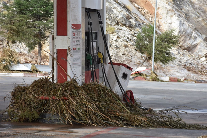 Selde kayboldu! Asel bebek için jandarma, AFAD seferber oldu - Resim: 1