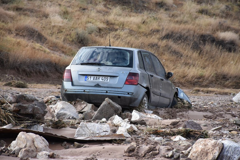 Selde kayboldu! Asel bebek için jandarma, AFAD seferber oldu - Resim: 3
