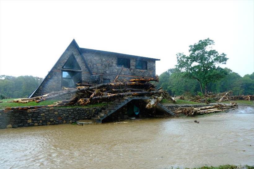 Kırklareli'ni sağanak sonrası sel vurdu! Turistik tesis sular altında kaldı! 2 ölü 4 kayıp - Resim: 2