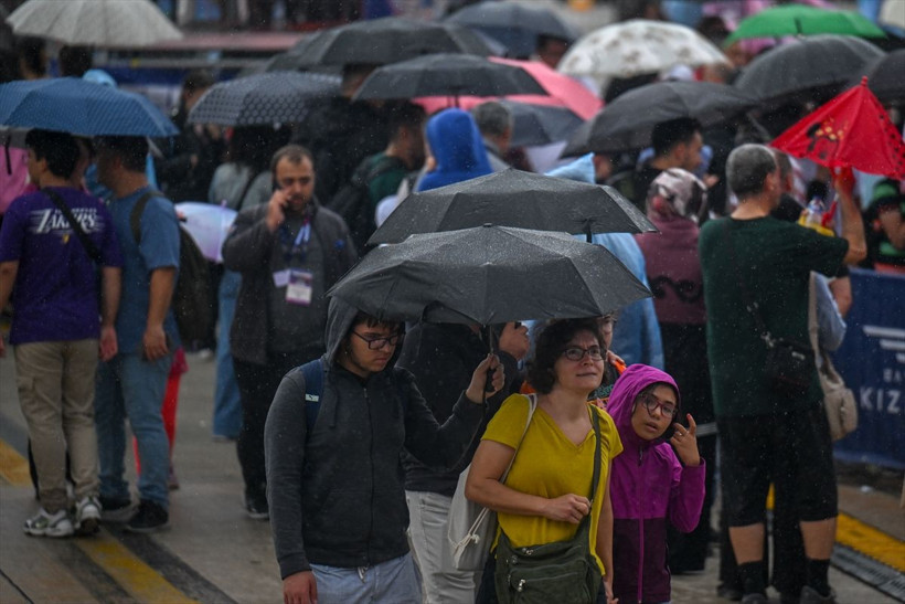 Meteoroloji'den İstanbul dahil 11 il için kritik uyarı! Çok kuvvetli olacak bu saate aman dikkat! - Resim: 1