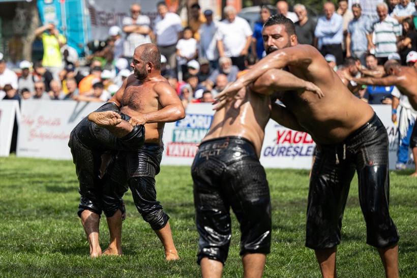 18. Geleneksel Bahçelievler Kocasinan Yağlı Güreşleri başladı - Resim: 2