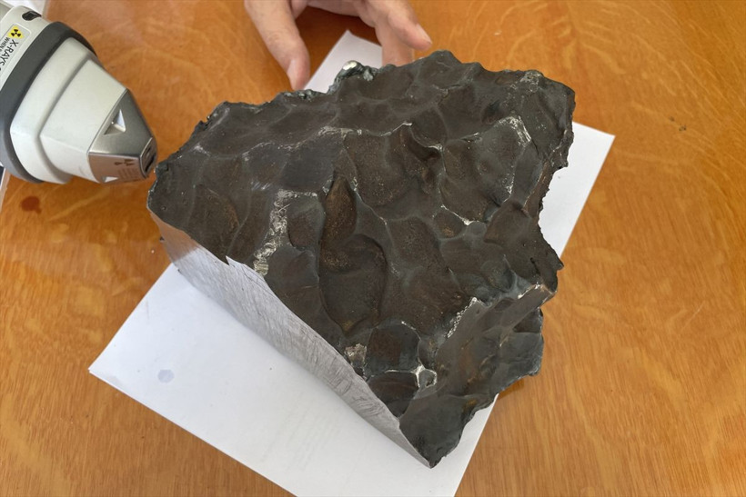 42 yıl önce Ağrı’ya düşen göktaşının değeri yeni anlaşıldı! 18 kilogram ağırlığında... - Resim: 1