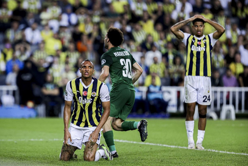 Fenerbahçe'ye 3 kötü haber birden! Trabzonspor maçı öncesi istenmeyen senaryo - Resim: 1