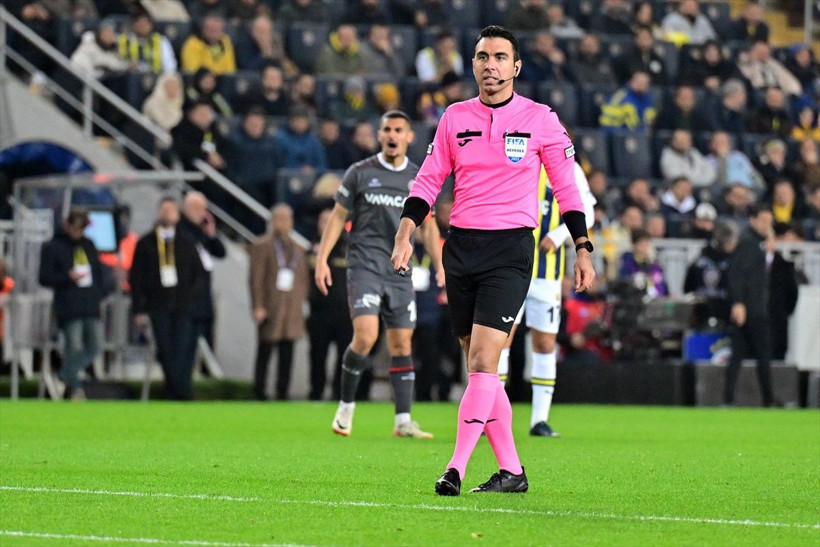 Fenerbahçe-Karagümrük maçının VAR kayıtları ortaya çıktı! Arda Kardeşler ile Hüseyin Göçek ne konuştu? - Resim: 2