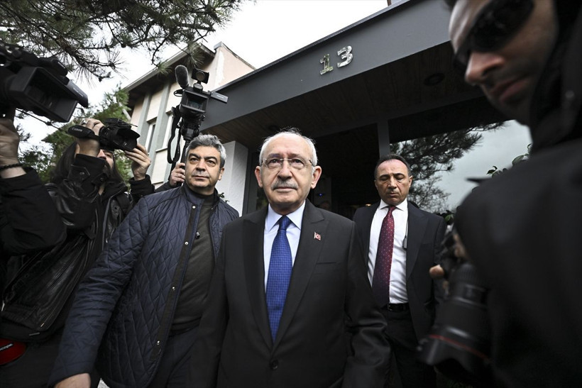 CHP lideri Özgür Özel'den Kemal Kılıçdaroğlu'na ziyaret - Resim: 3
