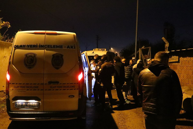 Anne katili oldu! Öne kafasına sert cisimle vurdu sonra bıçakladı - Resim: 2