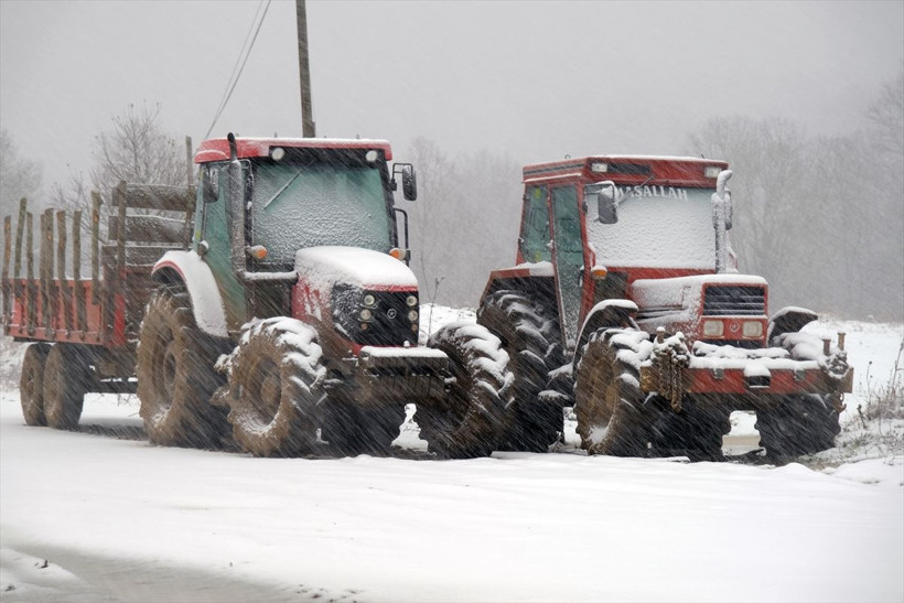 Meteoroloji Genel Müdürlüğü uyarmıştı! Sıcaklık düştü, kar yağışı başladı - Resim: 3