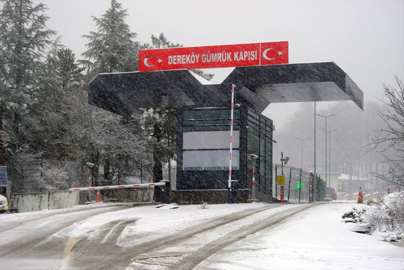 Meteoroloji Genel Müdürlüğü uyarmıştı! Sıcaklık düştü, kar yağışı başladı - Resim: 4