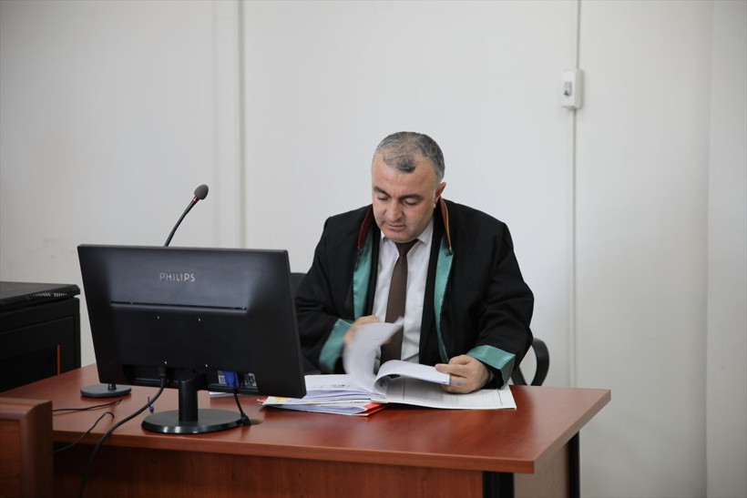 On yıl şoför olarak çalıştığı adliyede üç yıldır avukatlık yapıyor - Resim: 3