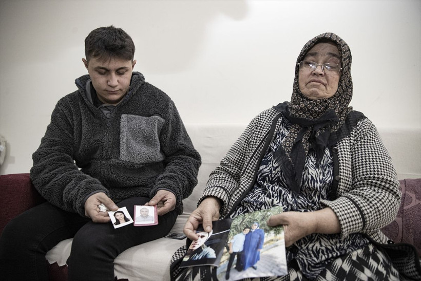 60'a yakın yakınını kaybetti torun Burak Tuzcu: Hem okuyorum hem çalışıyorum - Resim: 1