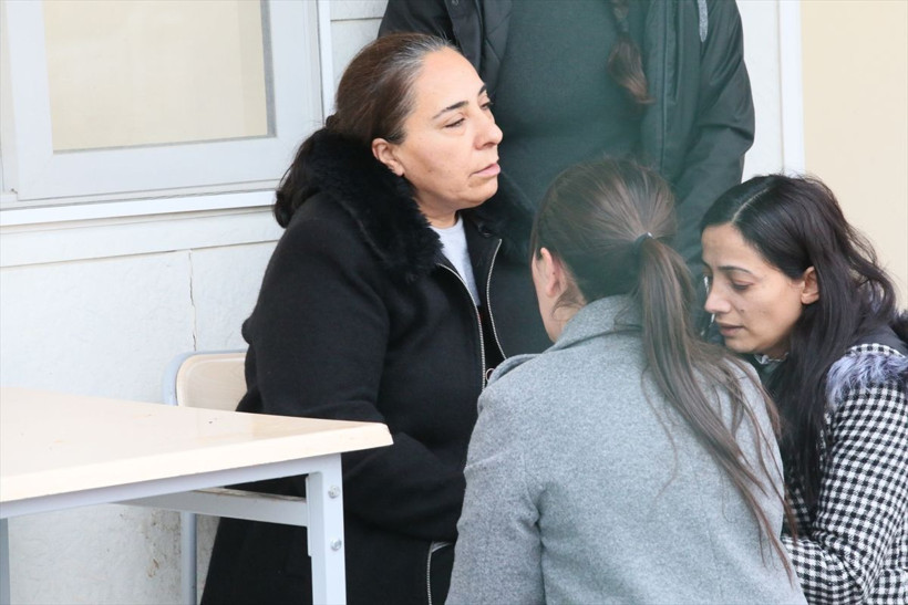 Altın madenindeki faciada umutlu ve hüzünlü bekleyiş! Aileler perişan durumda... - Resim: 1