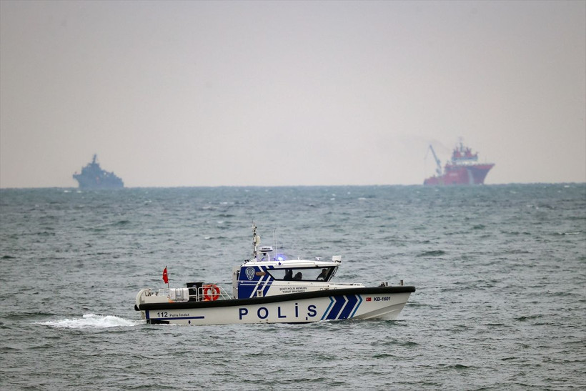 Marmara Denizi'nde batan gemi!  5 denizci için arama çalışmaları sürüyor, işte son durum - Resim: 4