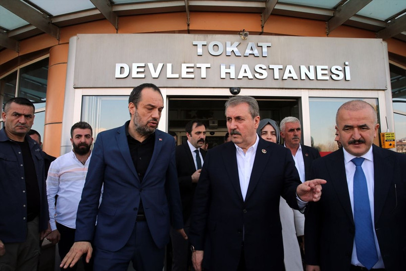 Trafik kazası geçiren BBP Genel Başkanı Mustafa Destici hastaneden taburcu edildi - Resim: 4