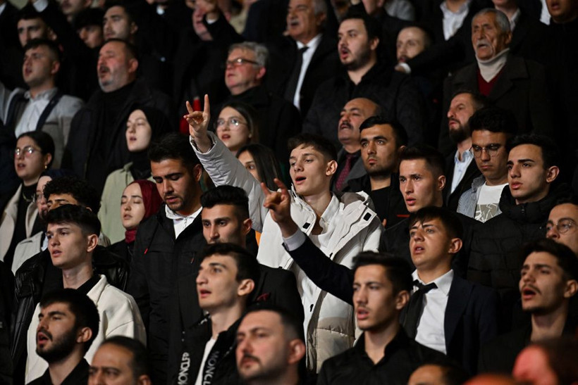 MHP 14'üncü Olağan Büyük Kurultayı! Devlet Bahçeli'yi böyle karşıladılar - Resim: 3