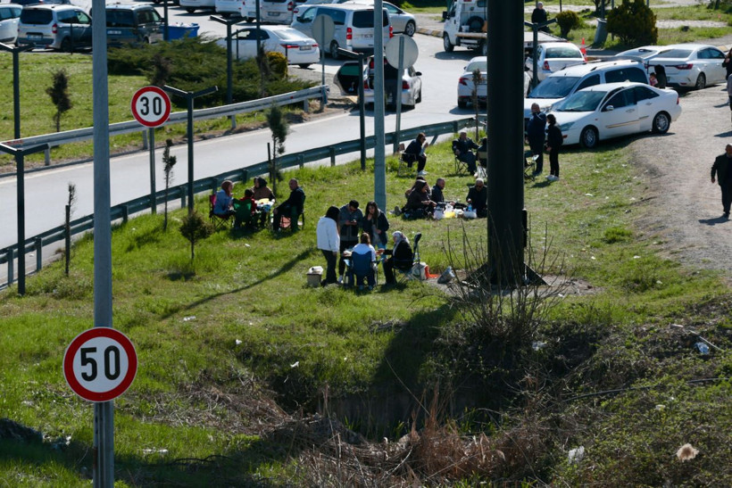 9 günlük bayram tatili başladı! Yola çıkacaklar dikkat, işte yollardaki son durum - Resim: 3
