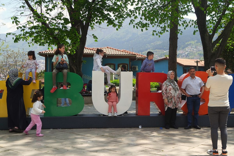 Bursa'nın tarihi ve turistik yerlerinde bayram haraketliliği yaşandı - Resim: 3