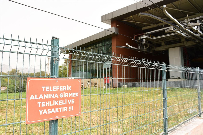 Antalya'daki teleferik kazası! Havada asılı kalan 36 kabin yere indirildi - Resim: 4
