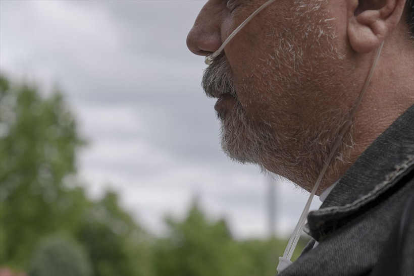 3 yıldır akciğerini çantasında taşıyor: Nefes almanın bu kadar önemli olduğunu bilmiyordum - Resim: 2