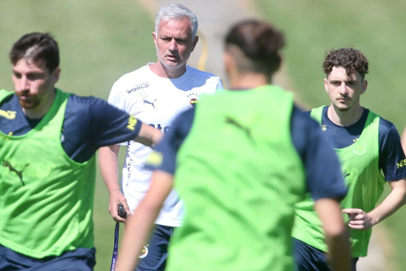 Fenerbahçe'ye 20 milyon Euro'luk futbolcu! Jose Mourinho istedi, Ali Koç alıyor - Resim: 3