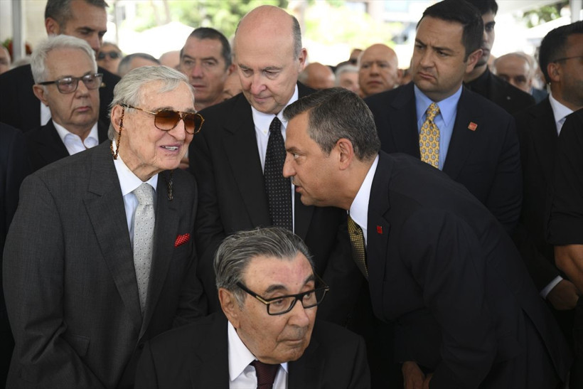 İş insanı Can Kıraç son yolculuğuna uğurlandı - Resim: 4