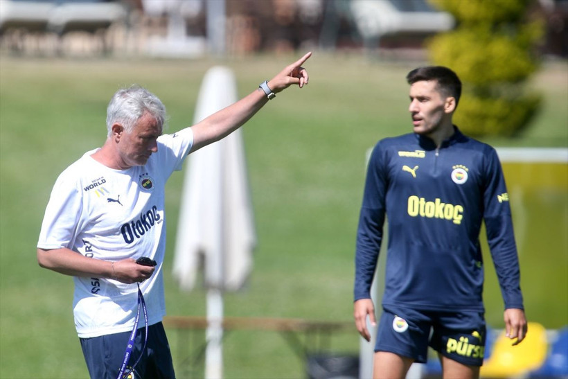 Kamp raporu! Fenerbahçe'de 5 futbolcu Jose Mourinho'nun gözüne girdi, 3 futbolcu yolcu - Resim: 2